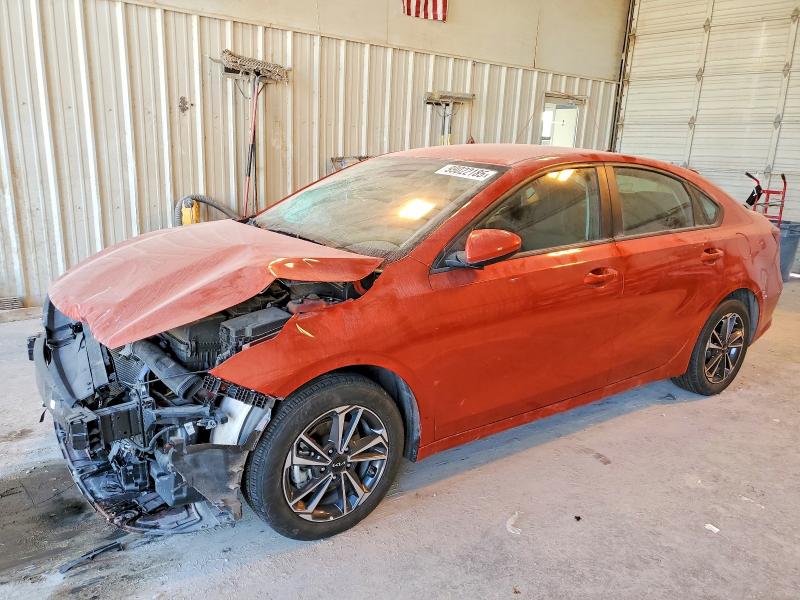 2024 KIA FORTE LX — VIN 3KPF24AD8RE727758