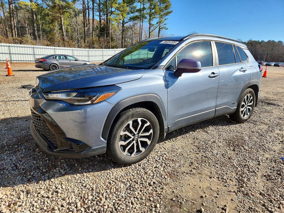 2024 TOYOTA COROLLA CROSS HYBRID — VIN 7MUFBABG1RV030290