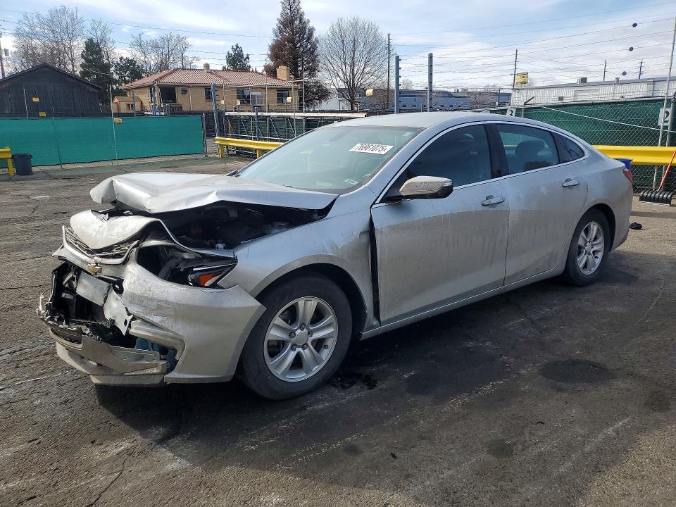 2018 CHEVROLET MALIBU — VIN 1G1ZD5ST5JF138902