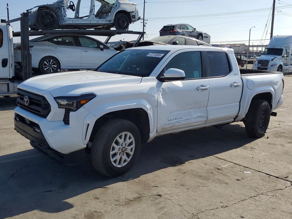2025 TOYOTA TACOMA — VIN 3TMKB5FNXSM025636