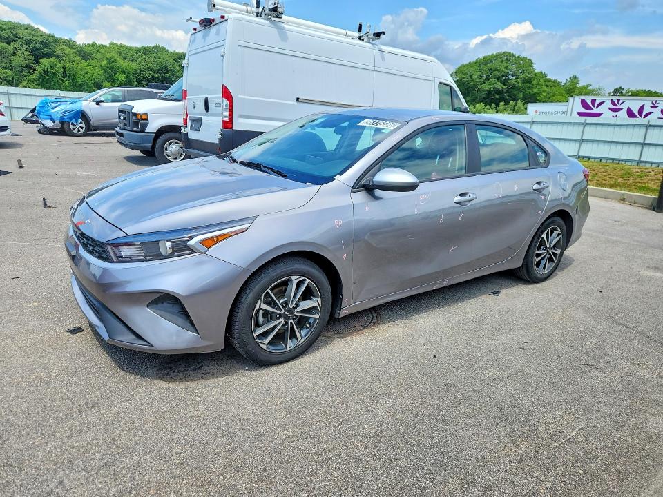 3KPF24ADXPE545038