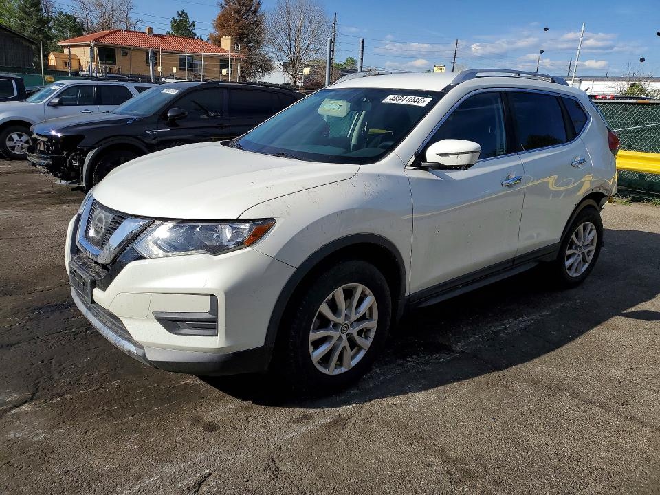 2017 NISSAN ROGUE — VIN KNMAT2MV3HP586564