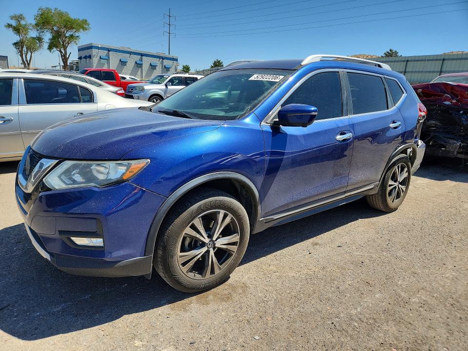 2018 NISSAN ROGUE — VIN 5N1AT2MT0JC739778