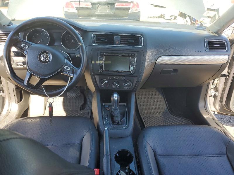 3VWD07AJ2FM237643