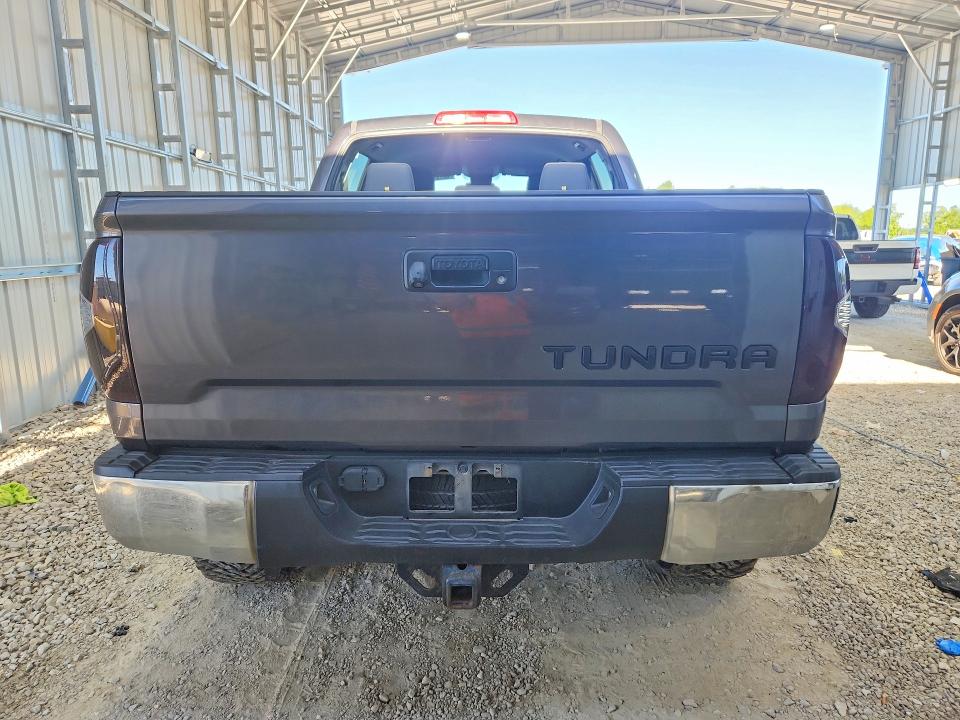 5TFDW5F12GX557989