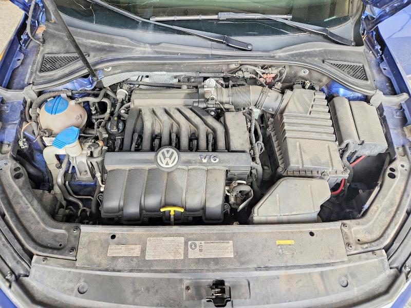 1VWCM7A33HC068870