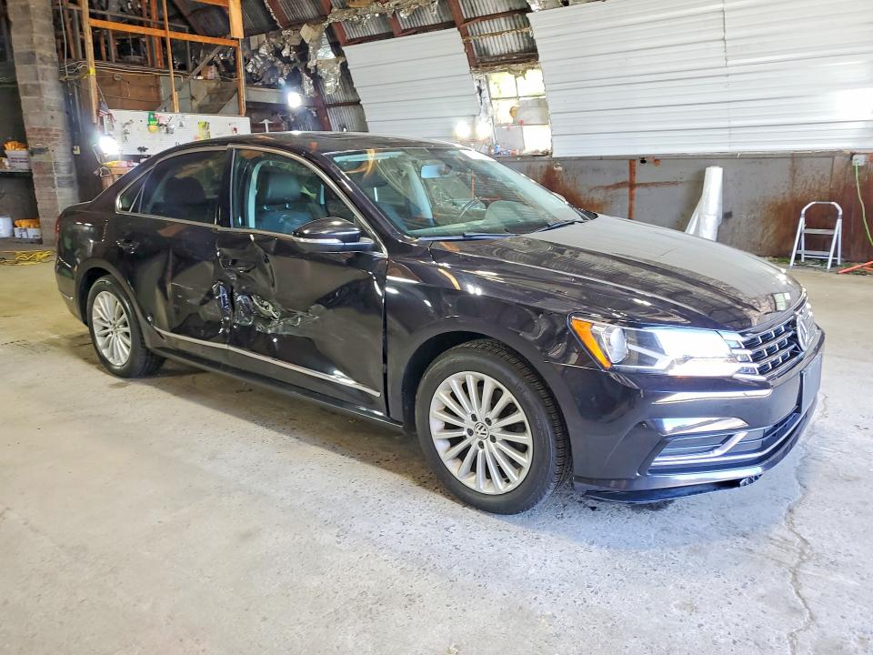 1VWBT7A38HC040013