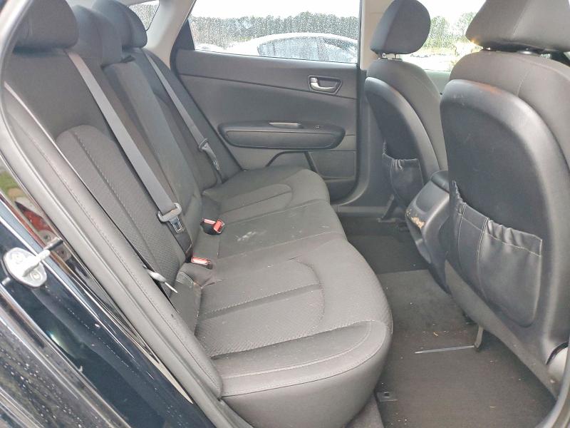 5XXGT4L34GG100825