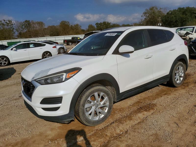 2019 HYUNDAI TUCSON SE — VIN KM8J23A47KU965365