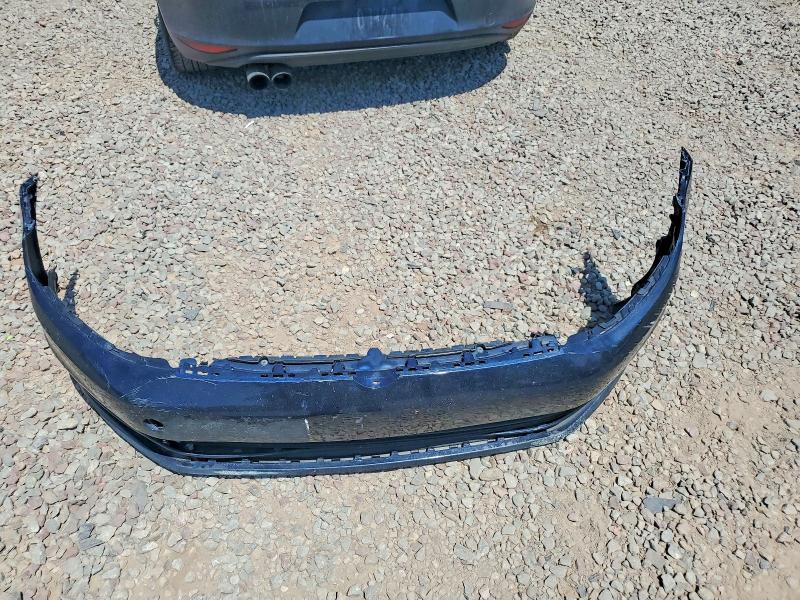 3VW217AU9GM047645