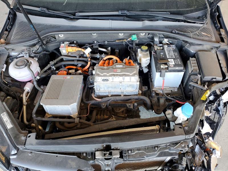 WVWKR7AU7KW915873
