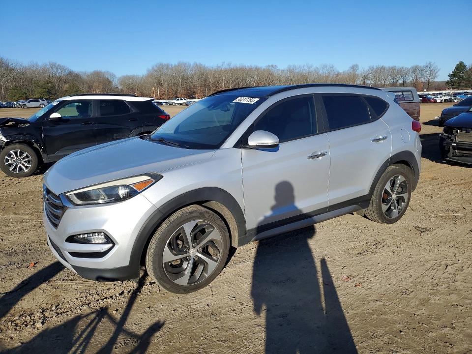 2017 HYUNDAI TUCSON LIM — VIN KM8J33A20HU362178