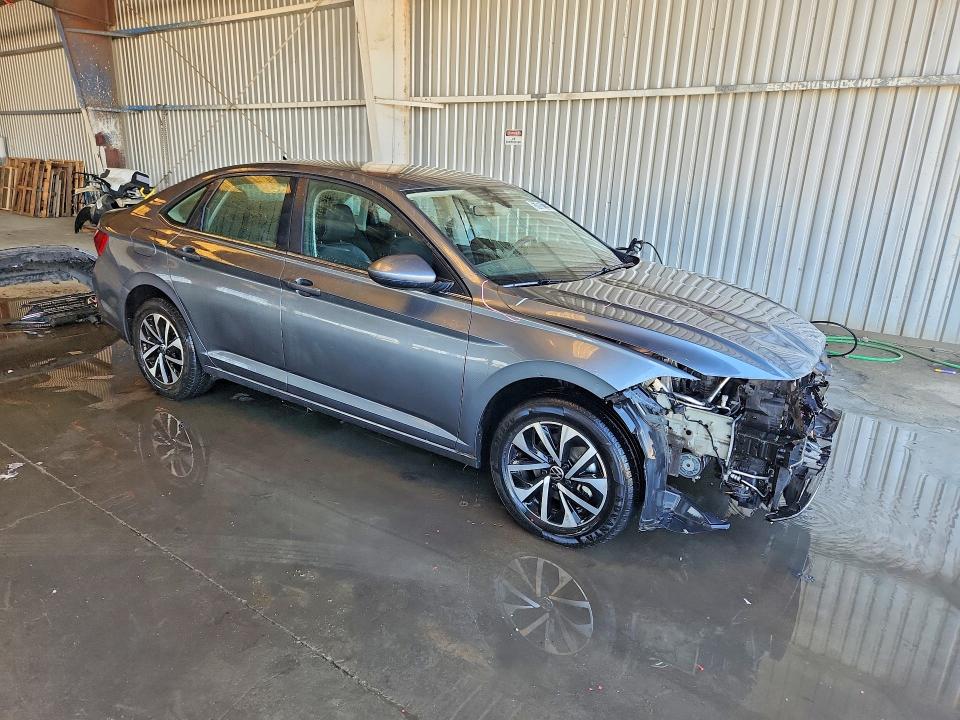 3VW5M7BU8RM078360