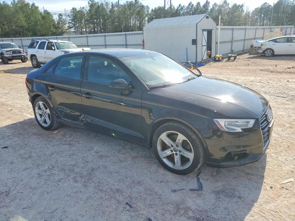 WAUAUHFF7J1054603
