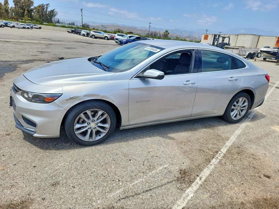 2018 CHEVROLET MALIBU — VIN 1G1ZD5ST9JF154245