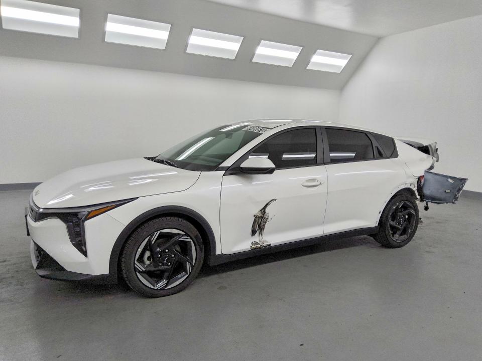 2025 KIA K4 — VIN 3KPFU4DE9SE163252