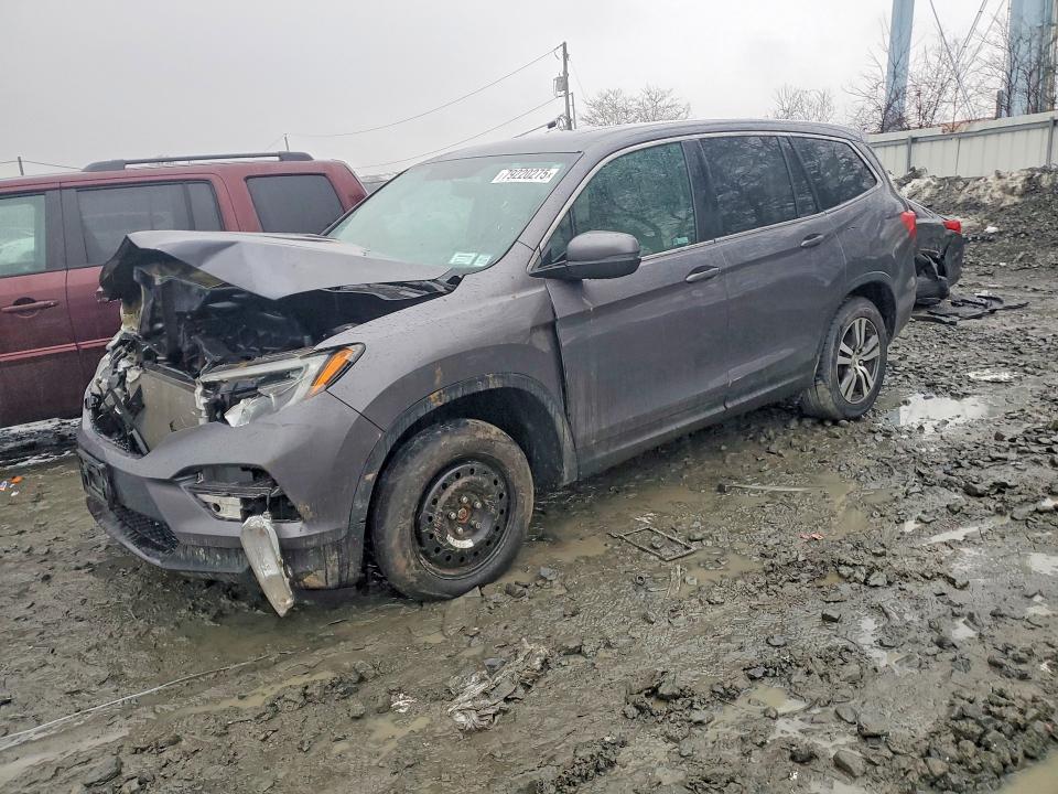 2018 HONDA PILOT — VIN 5FNYF6H53JB062418