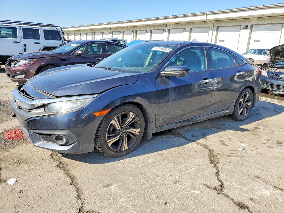 2017 HONDA CIVIC — VIN 2HGFC1F92HH646940