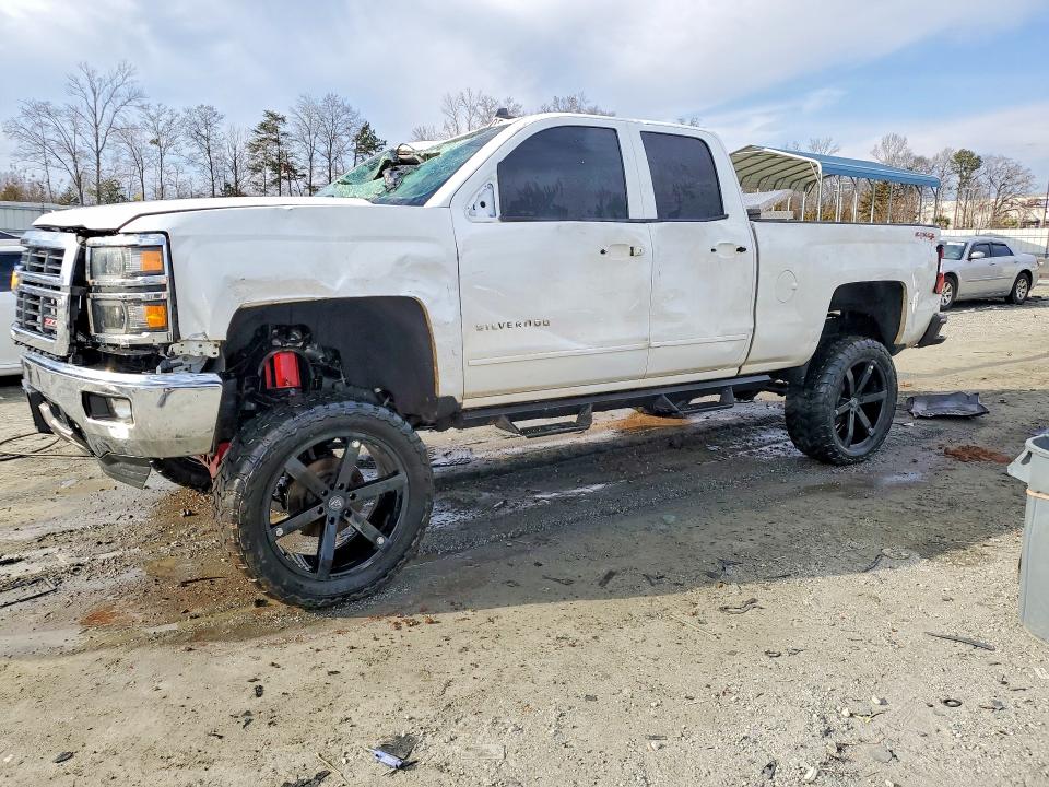 2015 CHEVROLET SILVERADO — VIN 1GCVKREH3FZ380085