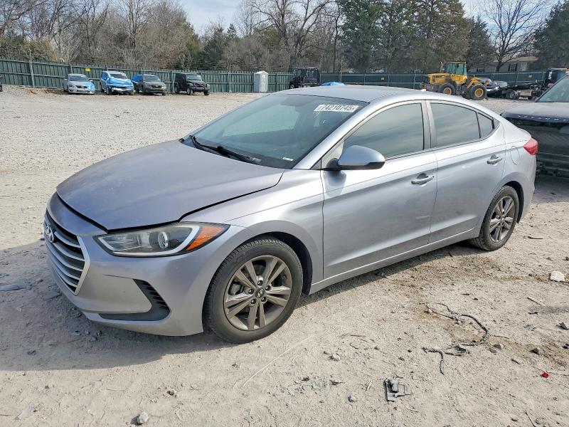 2017 HYUNDAI ELANTRA SE — VIN 5NPD84LF1HH001612