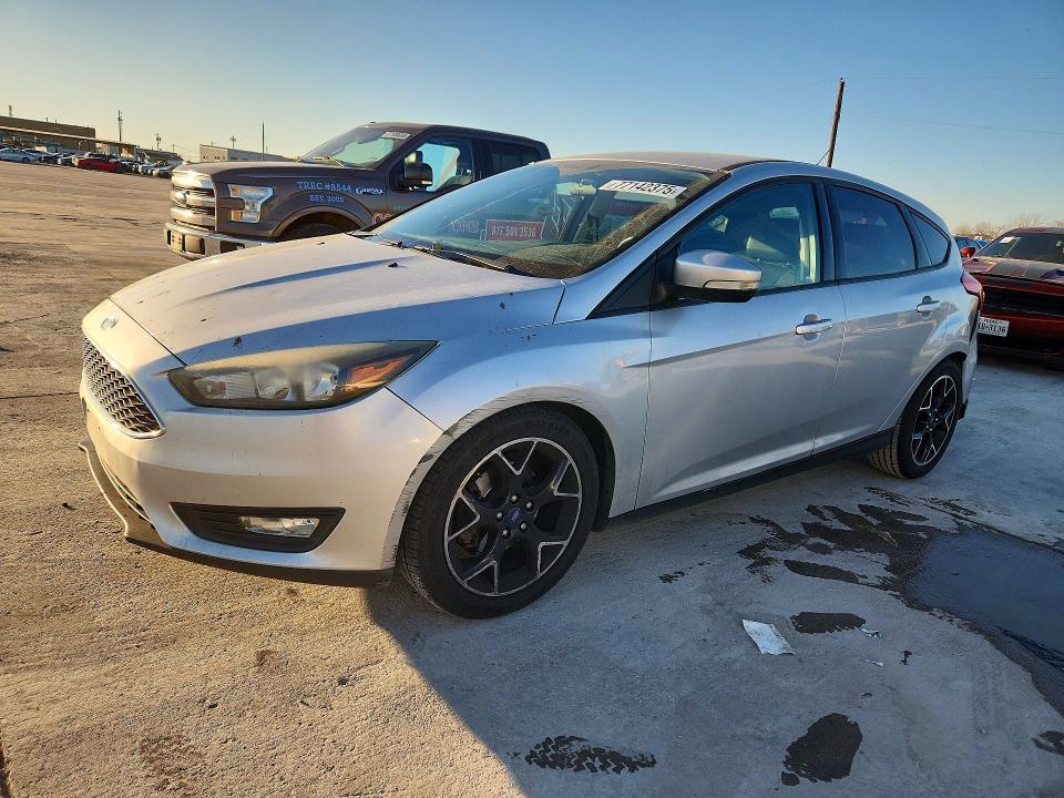 2016 FORD FOCUS — VIN 1FADP3K21GL321654