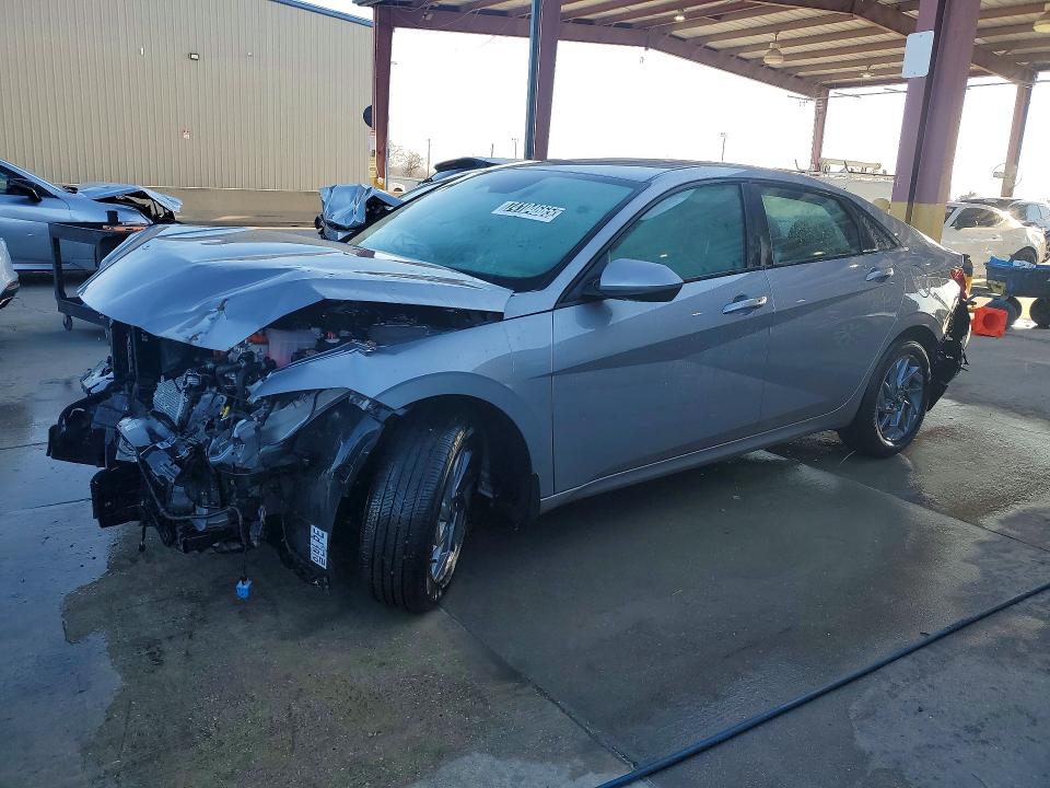 2025 HYUNDAI ELANTRA — VIN KMHLM4DJ4SU177945