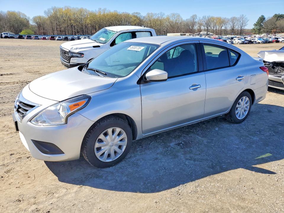 2019 NISSAN VERSA — VIN 3N1CN7AP4KL815006