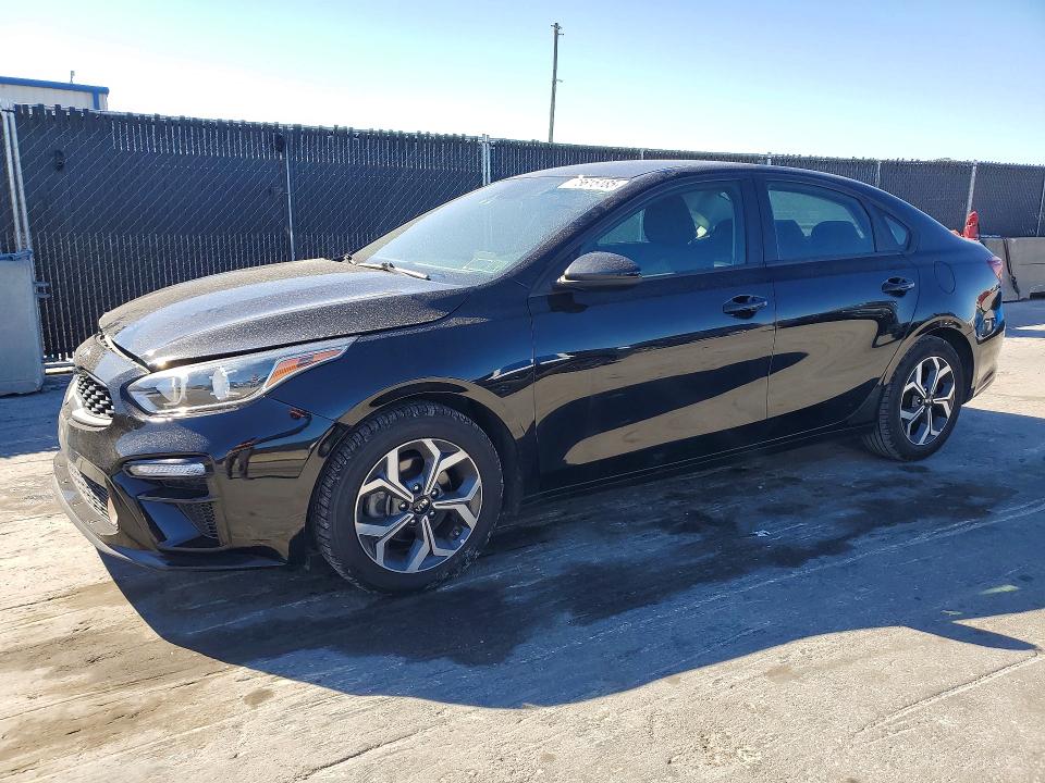 2021 KIA FORTE FE — VIN 3KPF24AD5ME314396