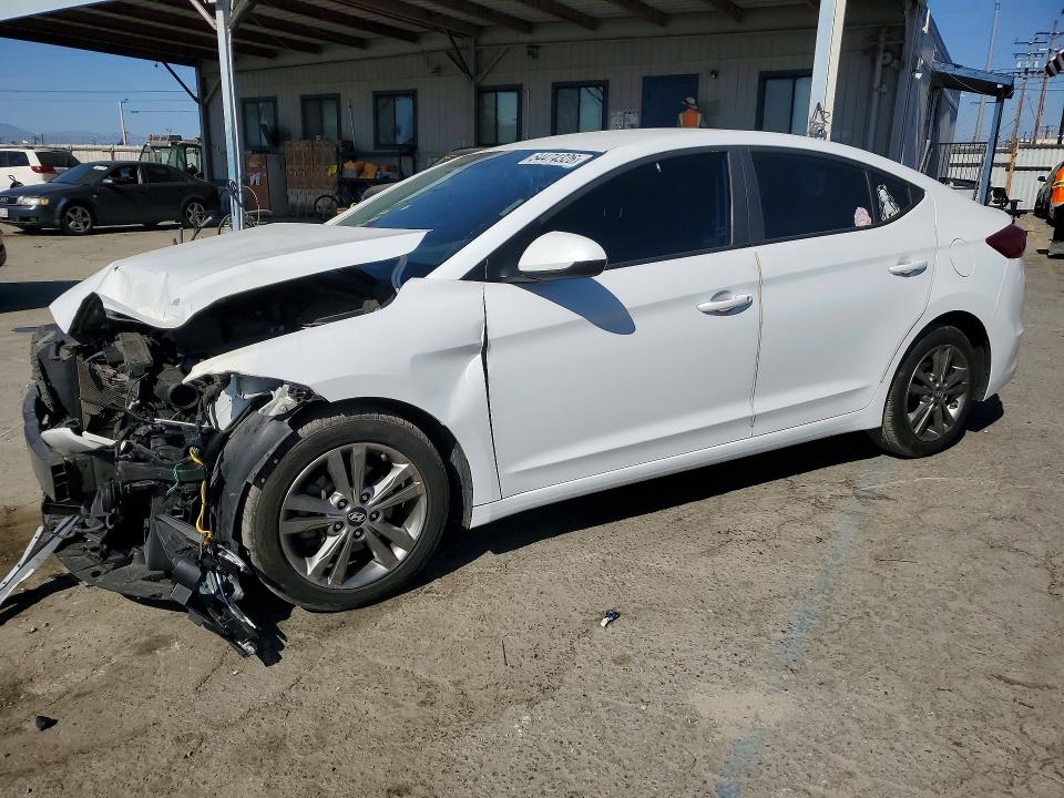 2018 HYUNDAI ELANTRA — VIN 5NPD84LF6JH240577