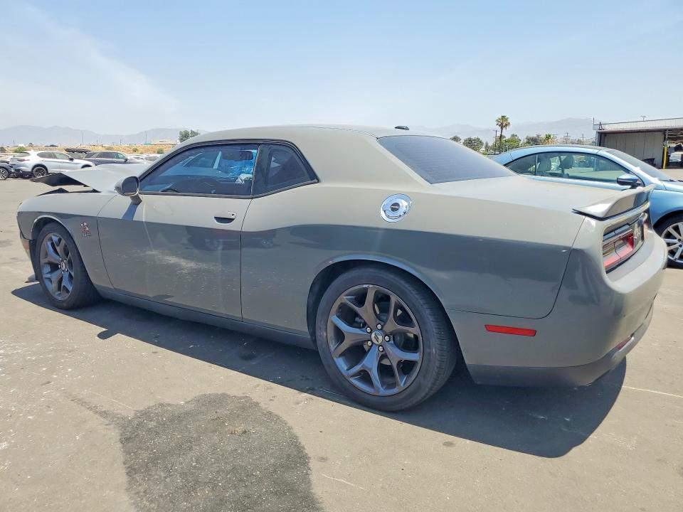 2C3CDZBT8KH550921