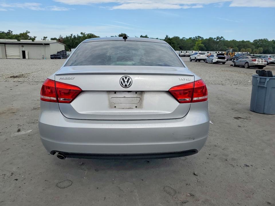 1VWBT7A37FC070679