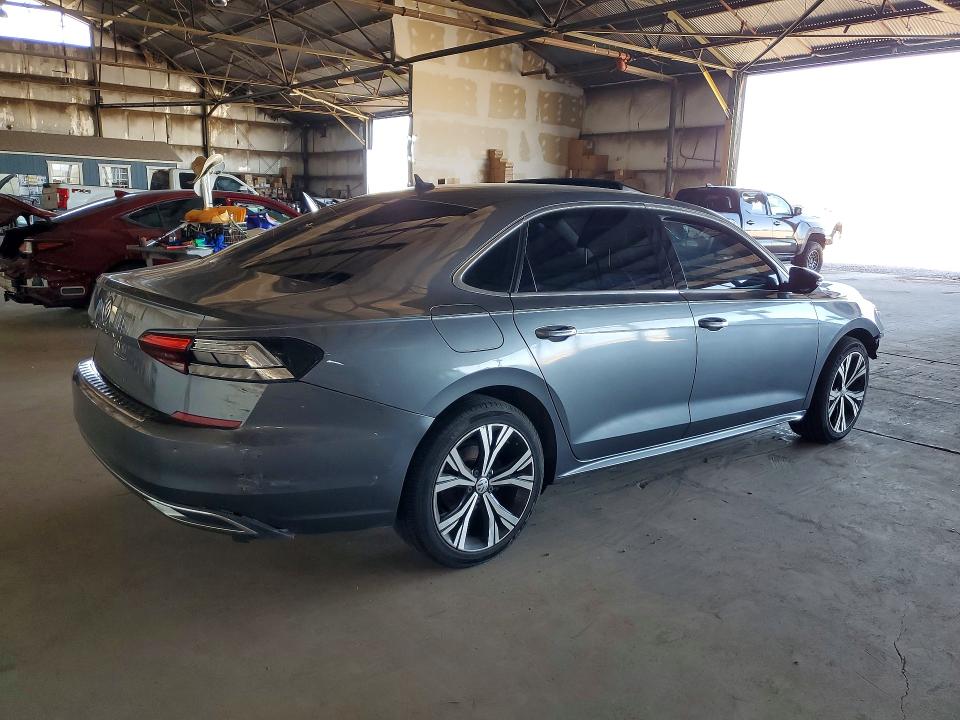 1VWSA7A30MC001271