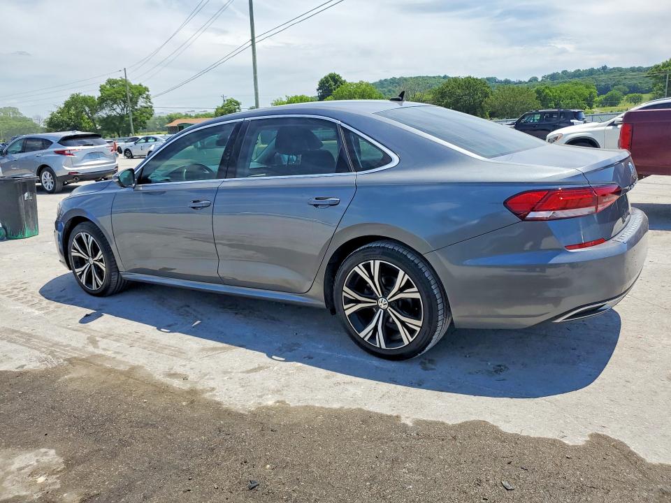 1VWSA7A31MC006687