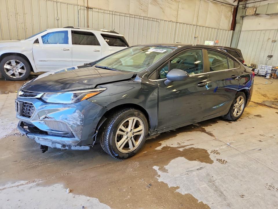 1G1BE5SM7H7281085