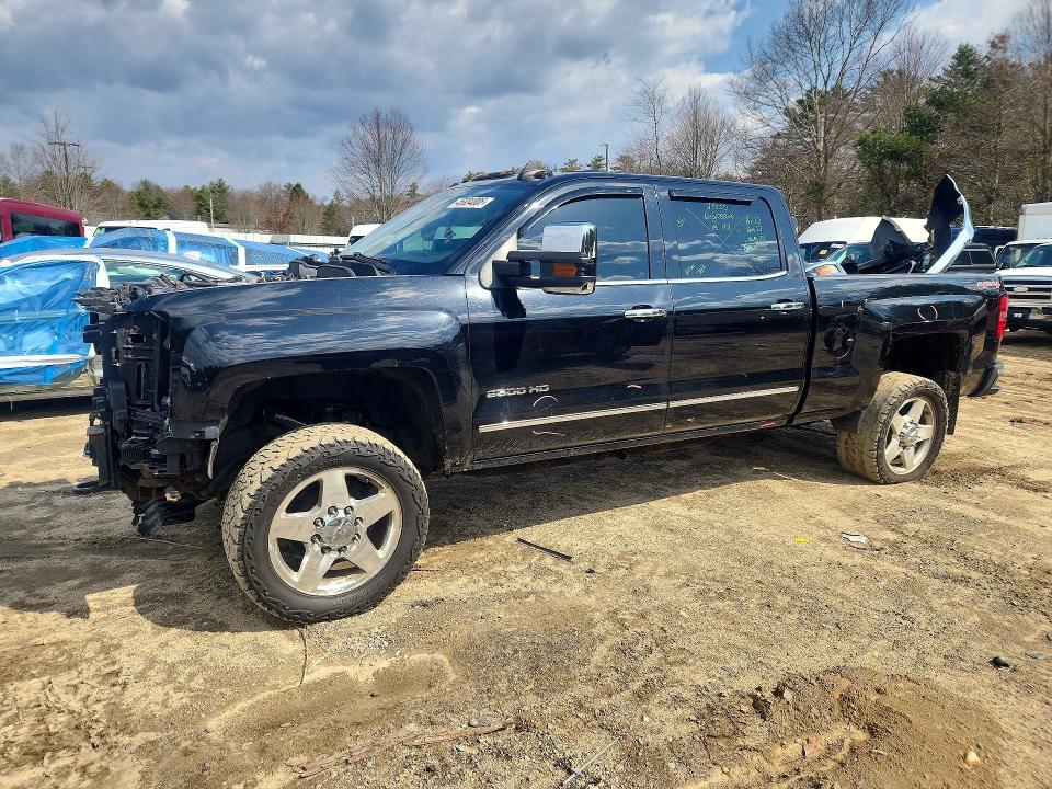 2015 CHEVROLET SILVERADO — VIN 1GC1KWE80FF609806