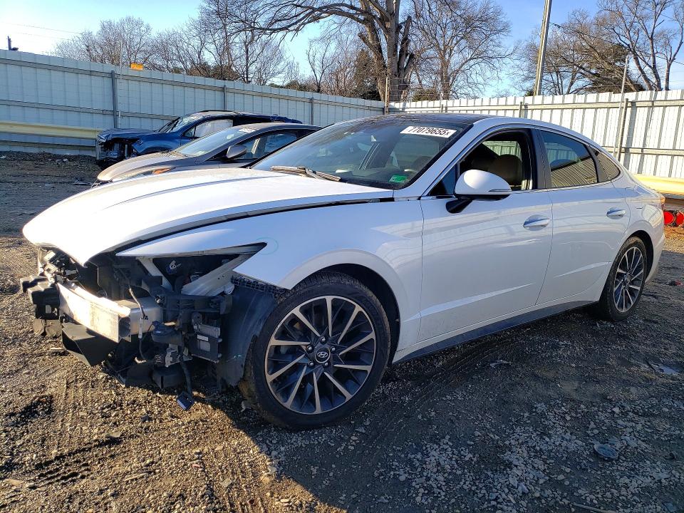 2020 HYUNDAI SONATA — VIN 5NPEH4J27LH032845