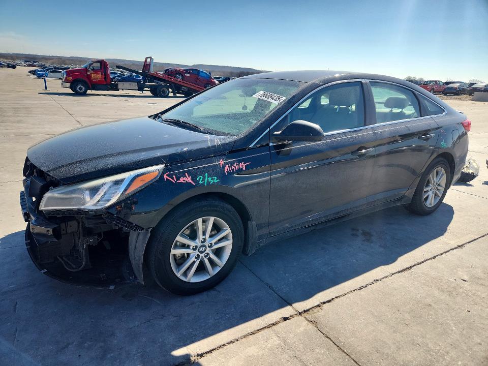 2017 HYUNDAI SONATA — VIN 5NPE24AAXHH460263