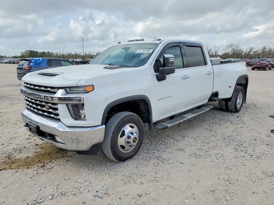 2022 CHEVROLET SILVERADO — VIN 1GC4WTEY0NF197790