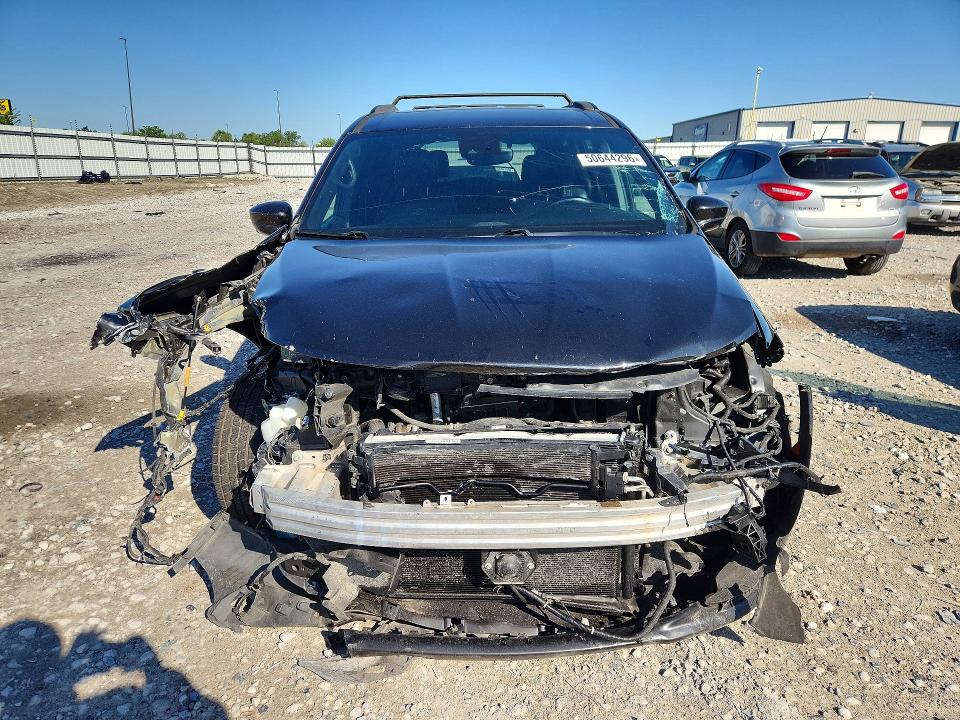 2C4RC1EG6JR322076