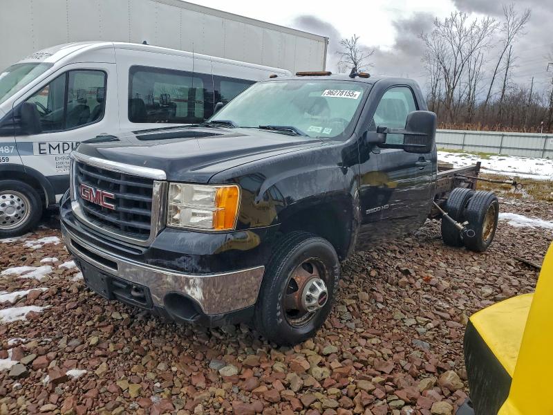 2010 GMC SIERRA K35 — VIN 1GD6K2BK3AF136213