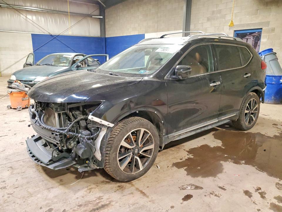 2017 NISSAN ROGUE — VIN 5N1AT2MV8HC803271