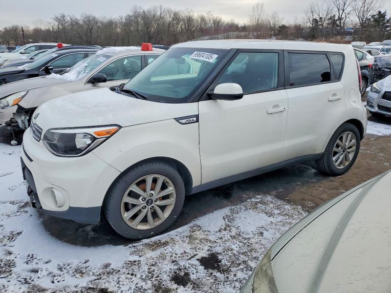 2017 KIA SOUL + — VIN KNDJP3A5XH7455288