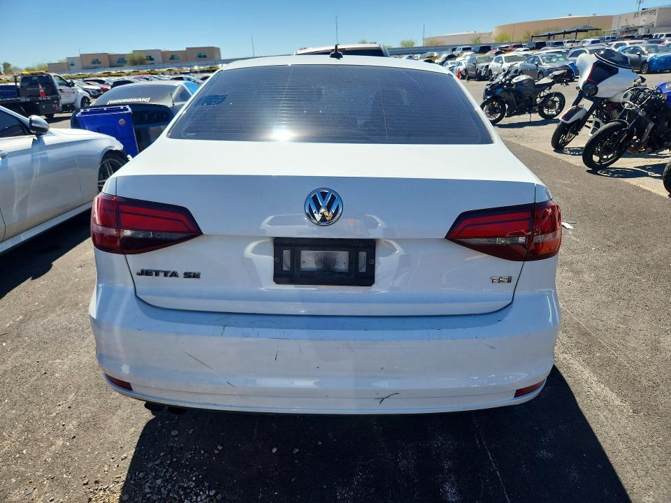3VWDB7AJ6HM218283