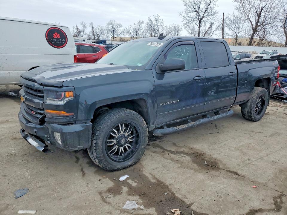 2018 CHEVROLET SILVERADO — VIN 1GCUKREC9JF105945