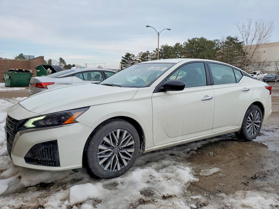 2025 NISSAN ALTIMA — VIN 1N4BL4DV5SN393776