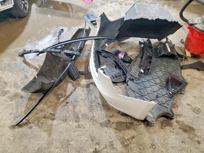 5YJ3E1EAXPF420575