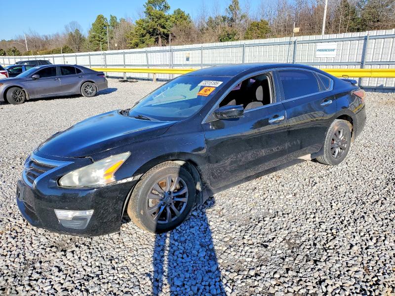 2015 NISSAN ALTIMA — VIN 1N4AL3AP9FC568639