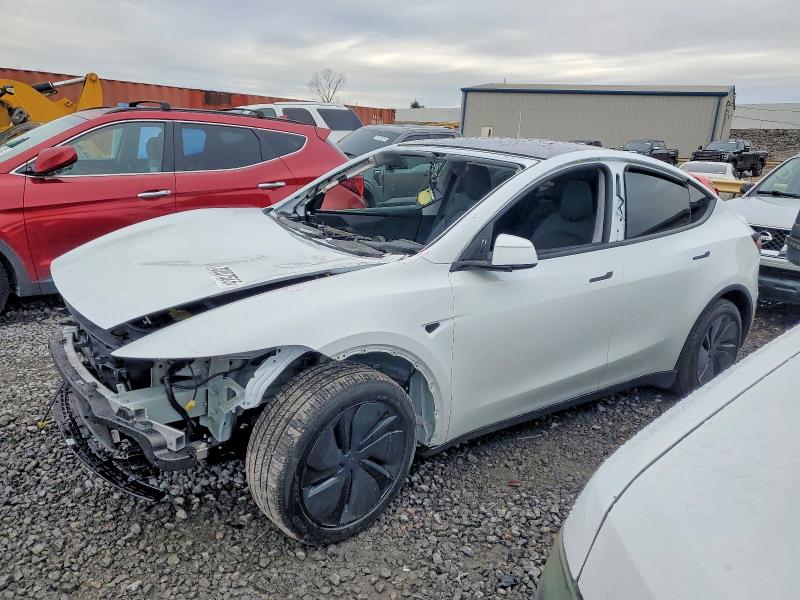 2026 TESLA MODEL Y — VIN 7SAYGDED7TA500437