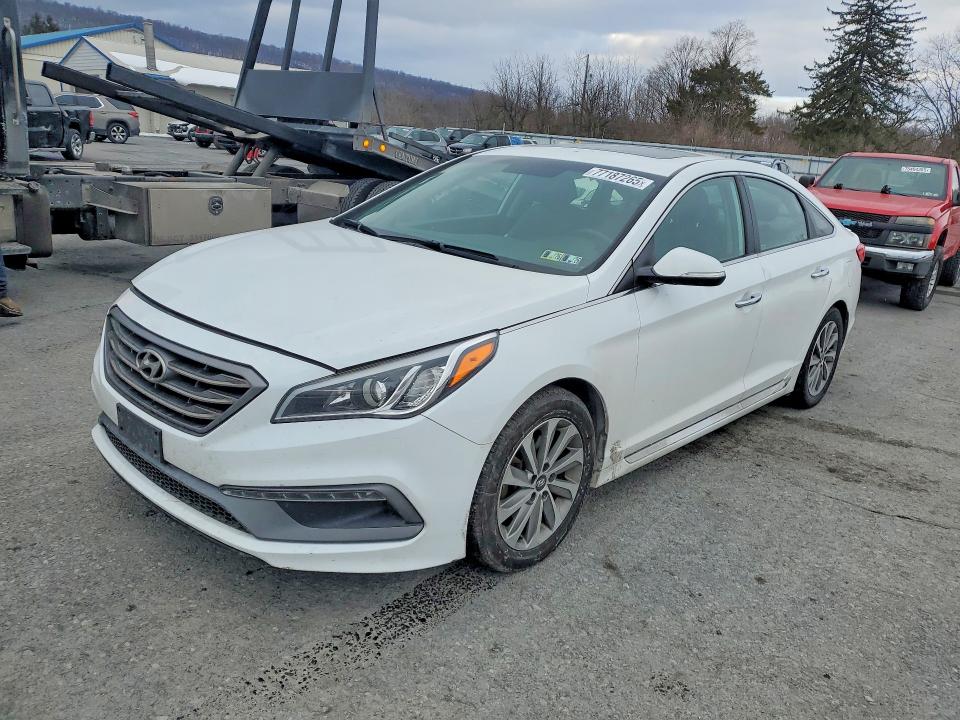 2016 HYUNDAI SONATA — VIN 5NPE34AF1GH339175