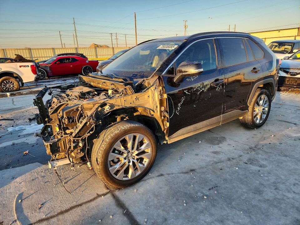 2019 TOYOTA RAV4 — VIN 2T3C1RFV9KC022760